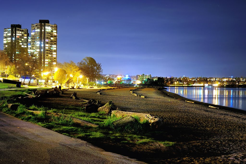 English Bay by whoelius