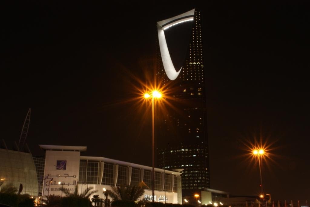 Kingdom tower by Michael Kiesl...