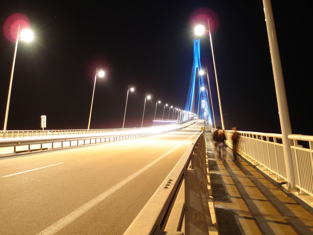 Rio - Antirio Bridge. (nightshot) by tsompas