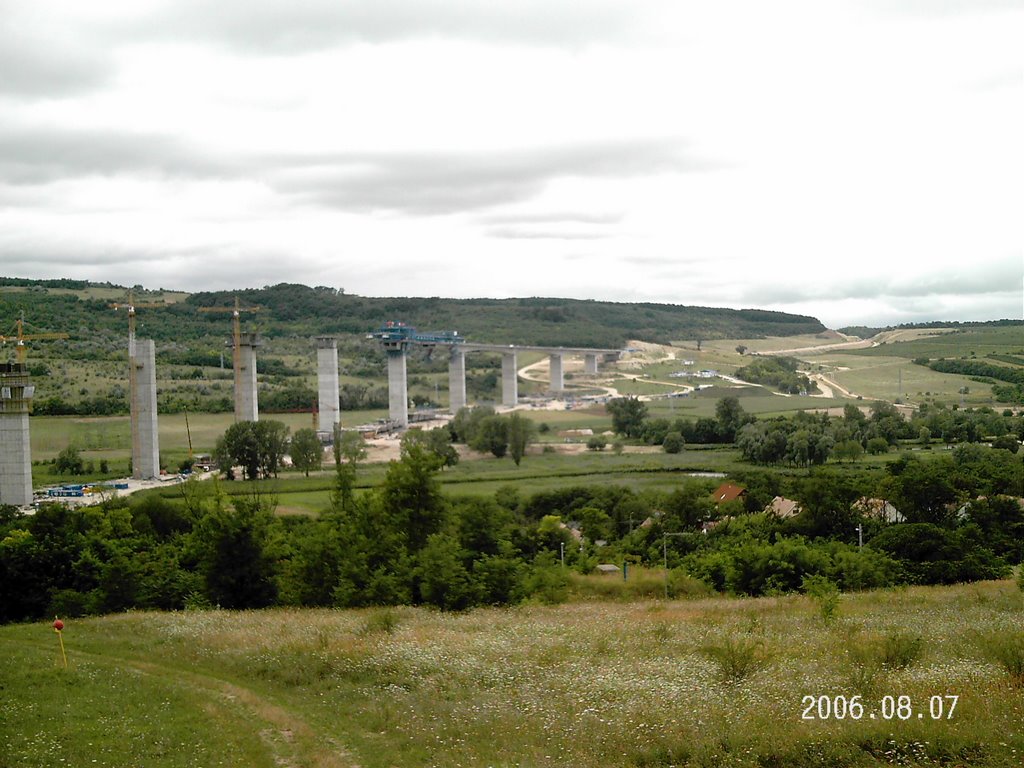 Baustelle in Köröshegy by gulehmann