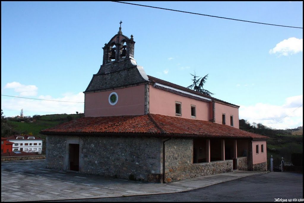 Iglesia de Santullano by JMTrigos