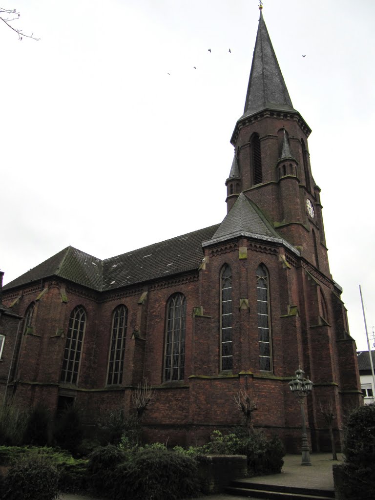 St. Bartholomäus Kirche by Christian Laurer