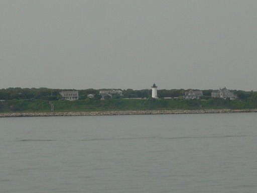 Oak Bluffs, MA, USA by ernieth