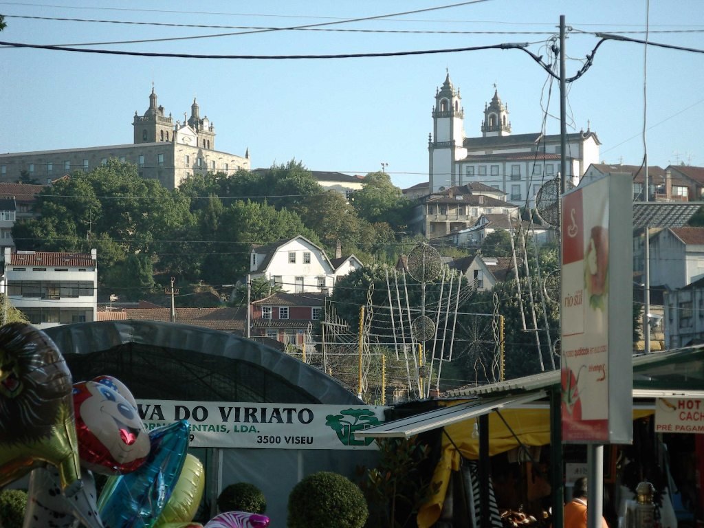 Sé e Igreja da Misericórdia da a partir da Feira de São Mateus em 2003 by fjlima