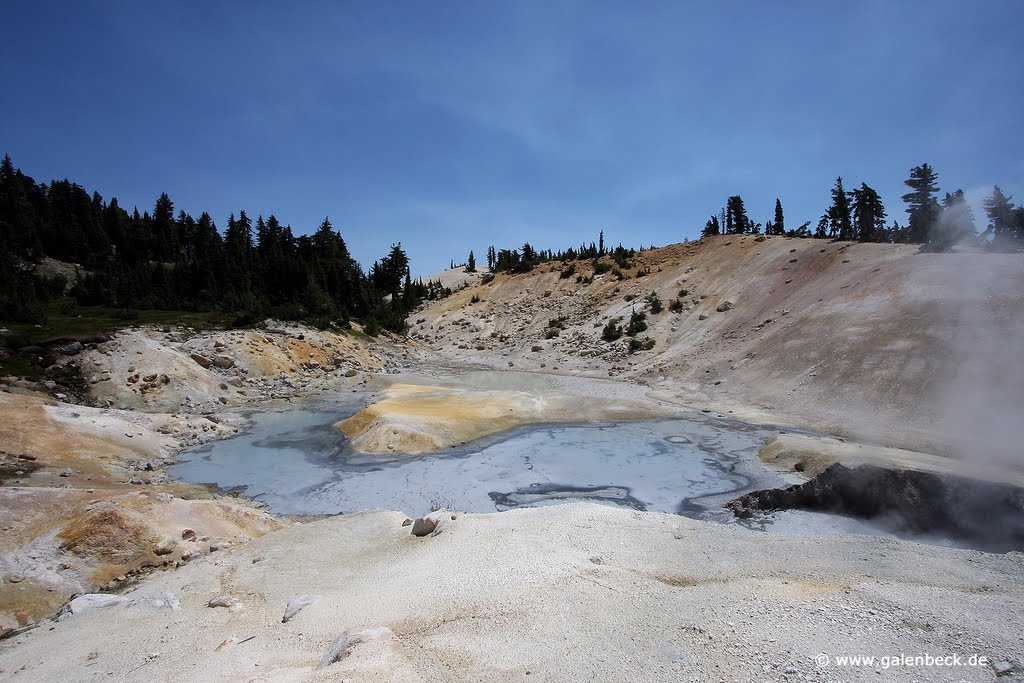 Bumpass Hell by www.galenbeck.de