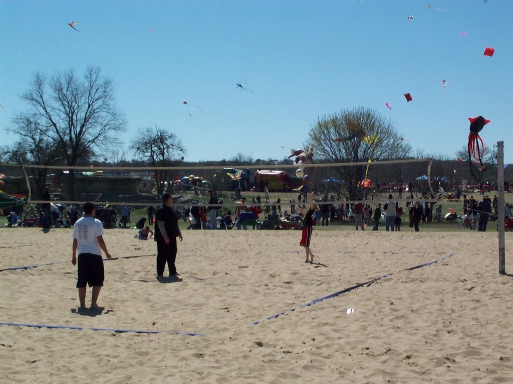 Zilker Kite Festival by robertels