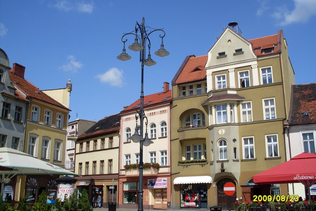 Ostrów Wielkopolski -Rynek od ulicy Raszkowskiej by MChmielewska