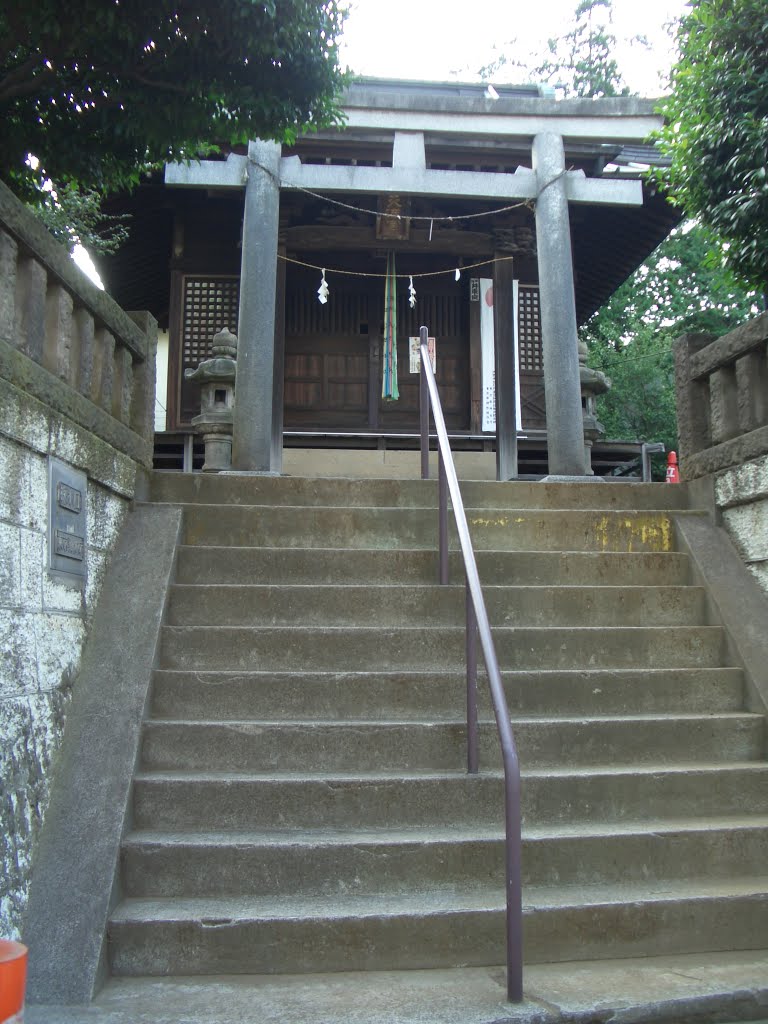 Torii (鳥居) at Wakabayashi Kitano Temman-gu (若林北野天満宮) by phosphor