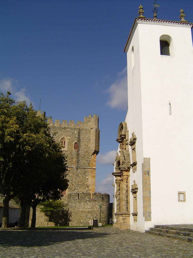 Castelo de Bragança by Emiliano Homrich