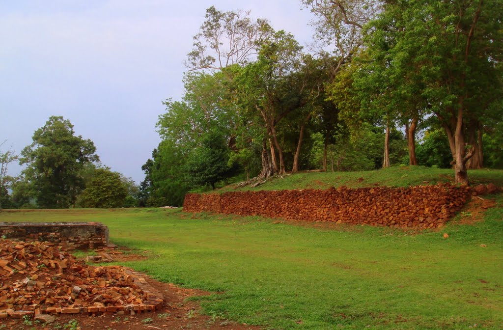 The building ruins & fort @ Lukut-Historical Malay Fortress by A Syaharuddin K