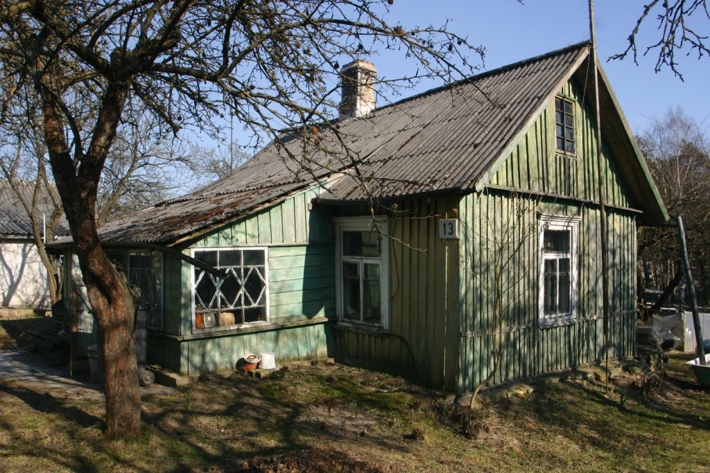 Trobelė Lentvaryje, Trakų rajonas; Lentvaris Hut, Trakai district by Girdziusas