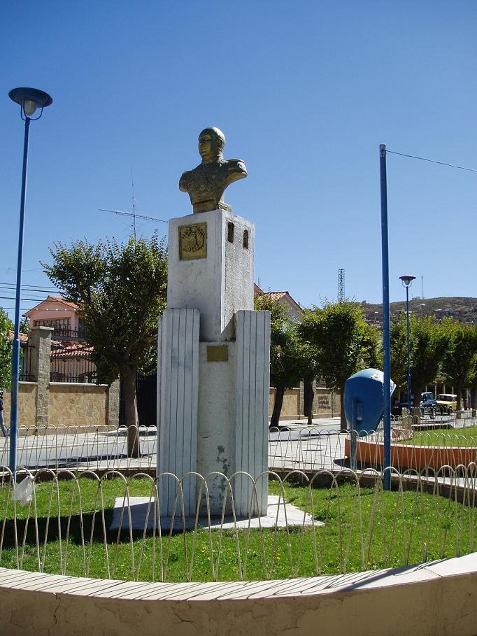 Busto de Villarroel by Bismarck Fernández Gutierrez