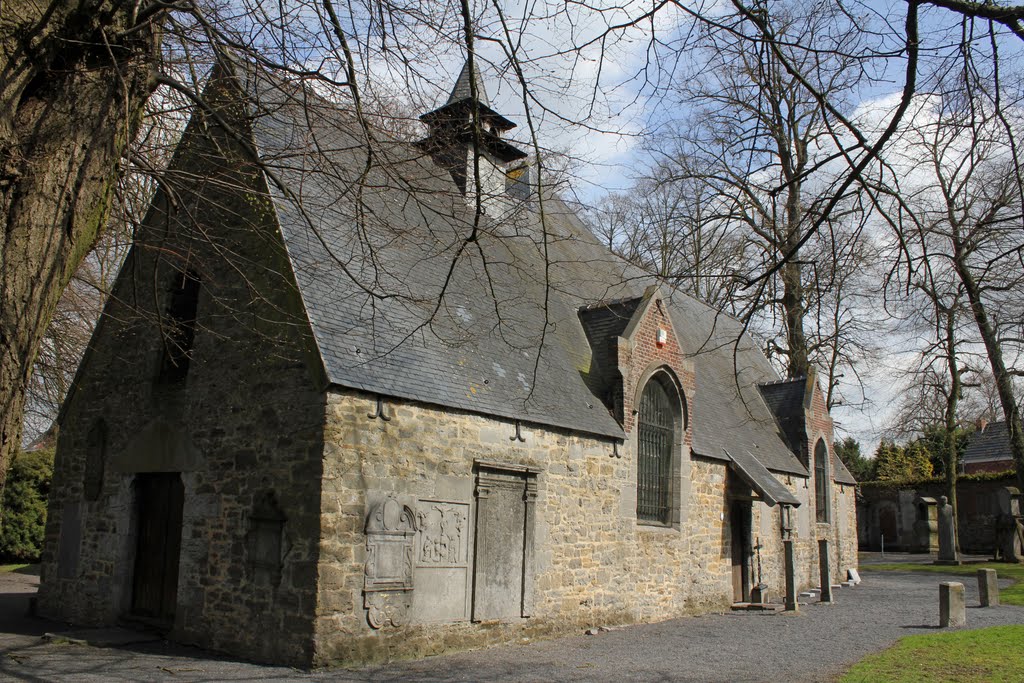 Museum of the old cemetery by Jean LECLERCQ