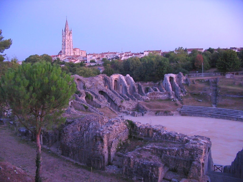 Saintes - Amphi by vinc107