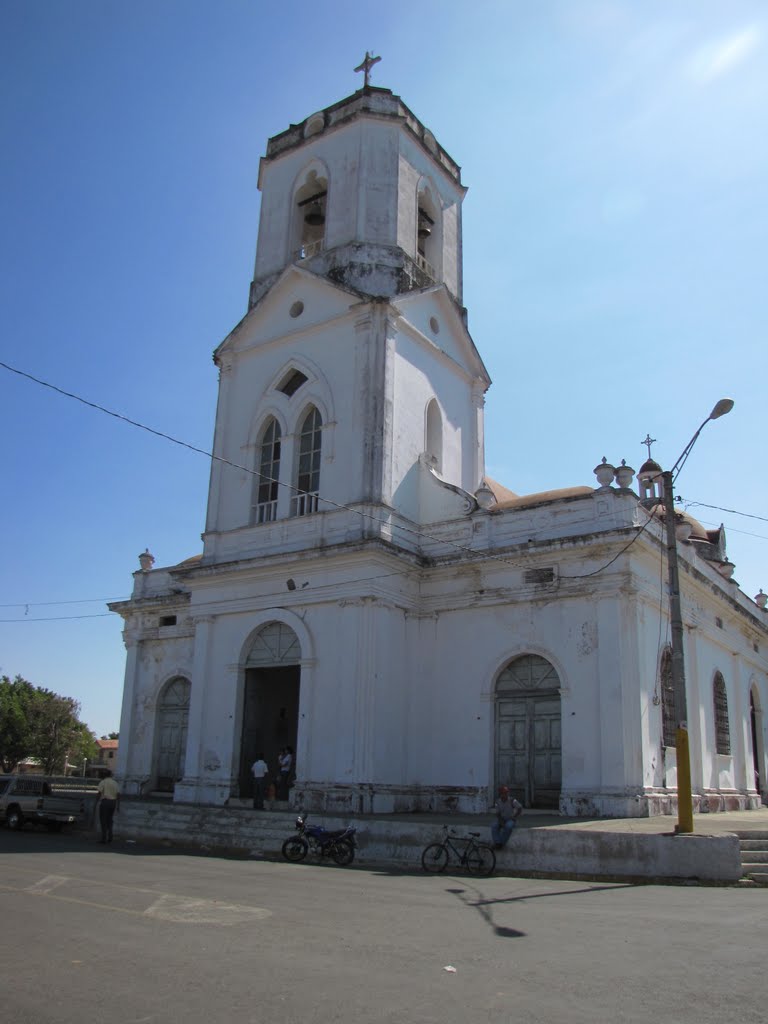 Iglecia de San Jeronimo by Carlos Merlin