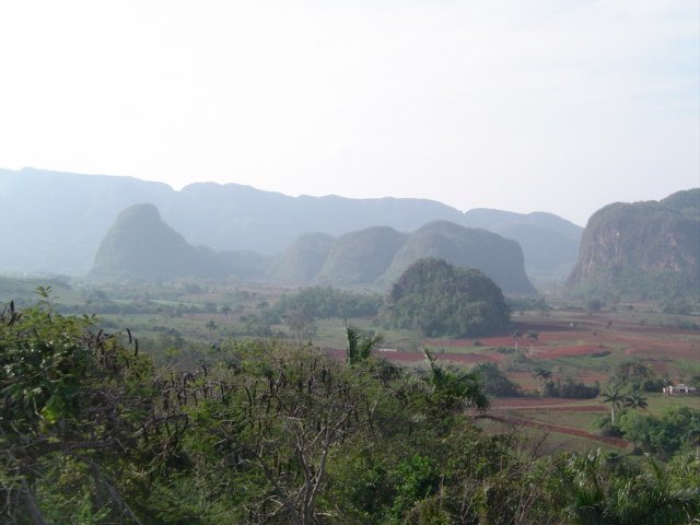 En Viñales, Cuba by uko