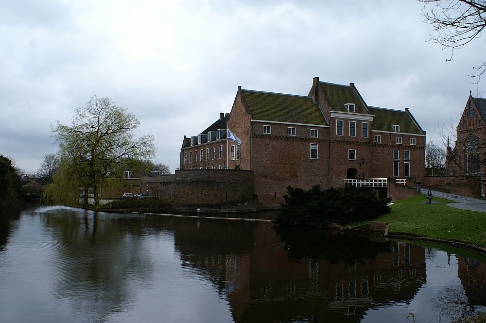 Kasteel Woerden by Peter van der Wielen