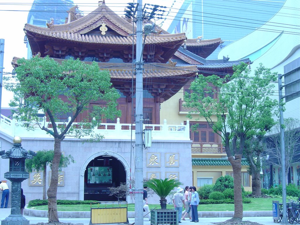 Door to Jing'An Temple by Joan Abenza