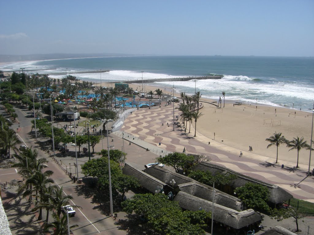 Durban, South Beach by Schamberl