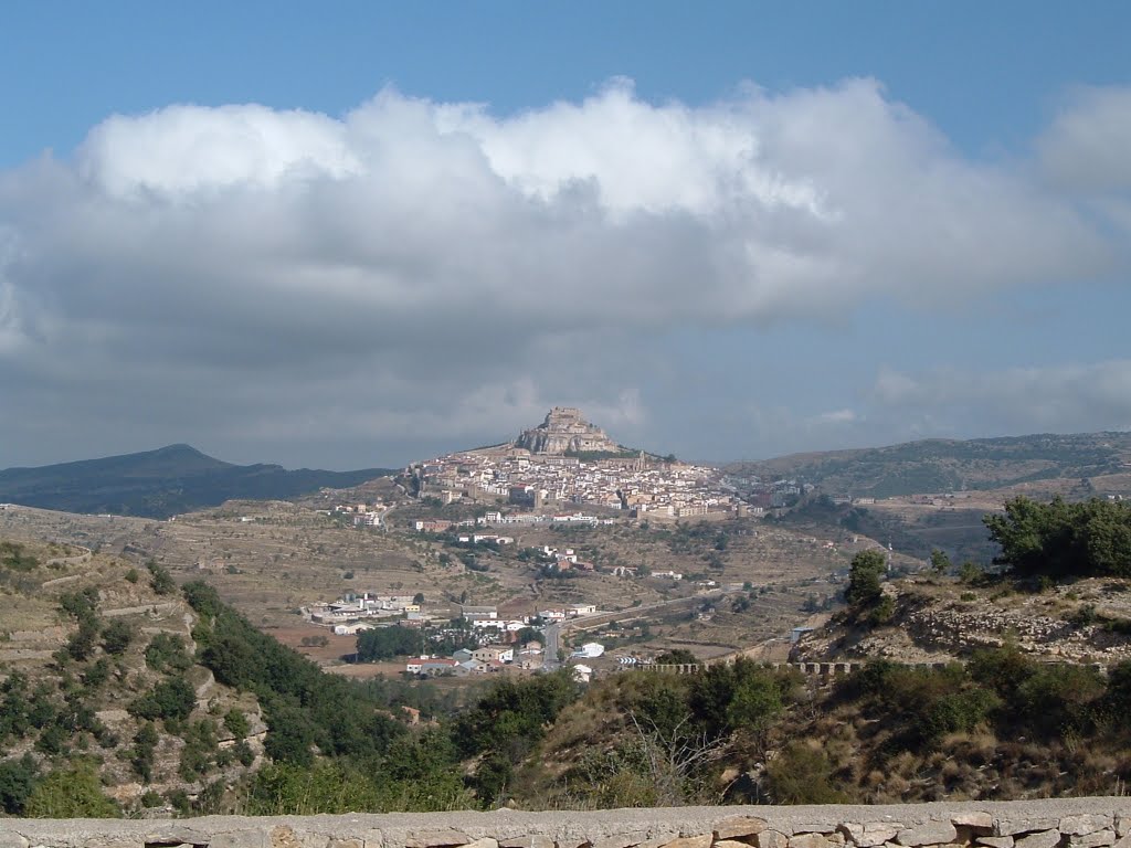 Panoramica de Morella. by Marisol Matarredona