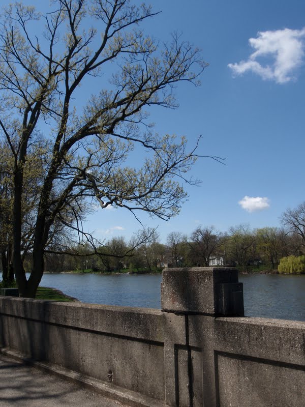 Bridge on the Fox river by Wong Ray