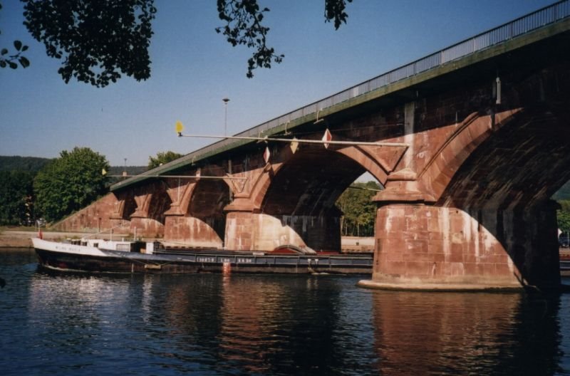 Alte Mainbrücke by bonanno-lohr