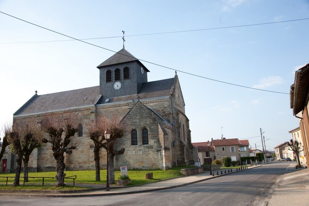 Eglise de Beurey sur Saulx by Cyril Auboin