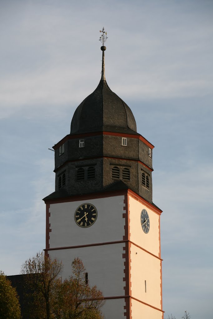 Usingen Kirchturm der evangelischen Kirche by visit999