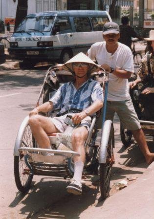 Ride along the streets of Da Nang by andrzej polak