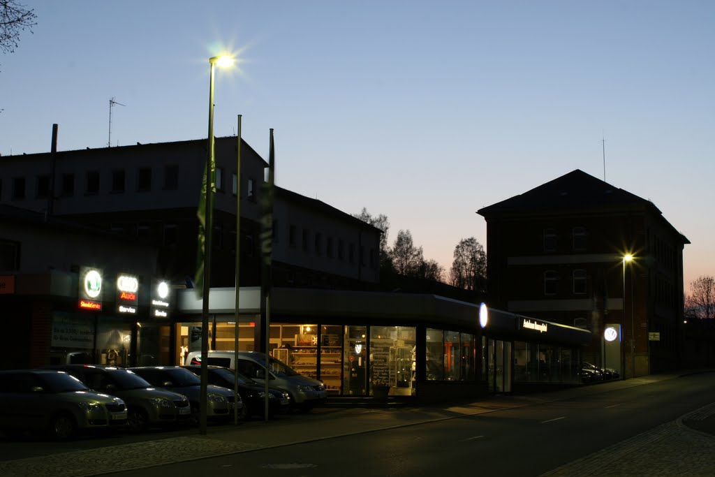 Autohaus Baumgärtel @ Night..... by Rico Baumgärtel