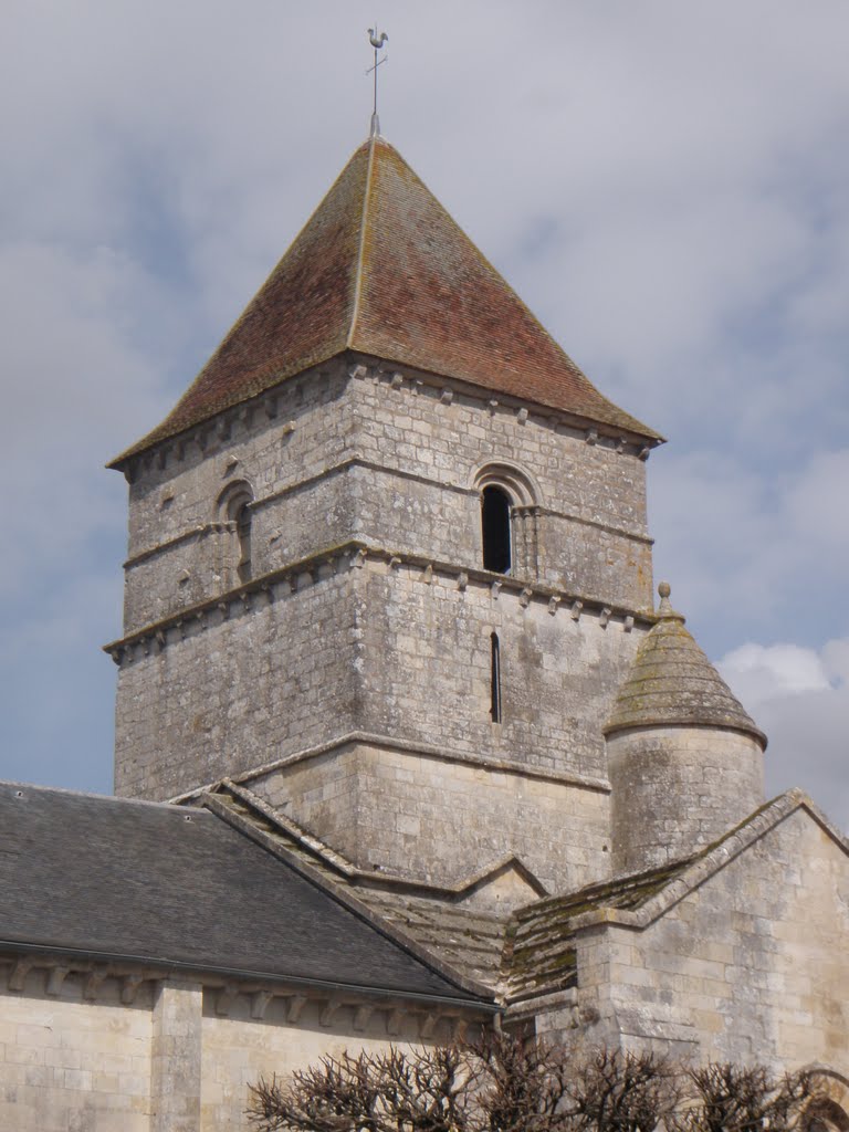 Eglise Saint Chartier (XIIe), Chef-Boutonne (79) by katricoin