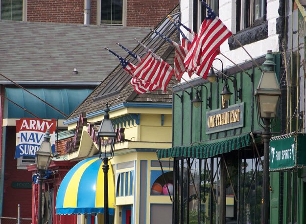 Newport Streetscape by SirFin