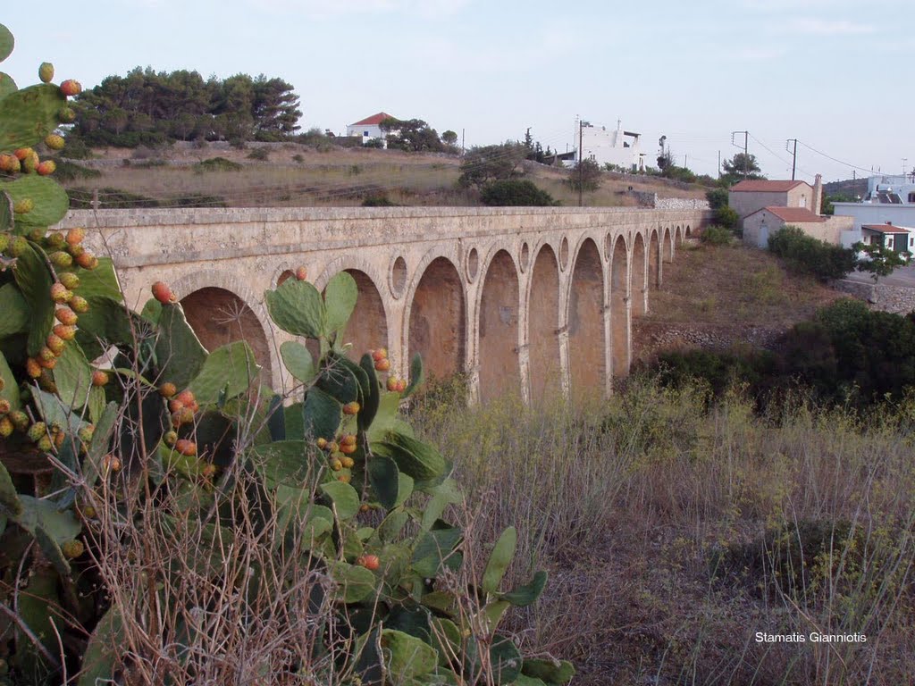 Livadi Kythira by stamatis gianniotis