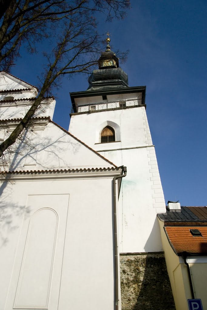 Pelhřimov - Solní - View East on Děkanský kostel sv. Bartoloměje by txllxt