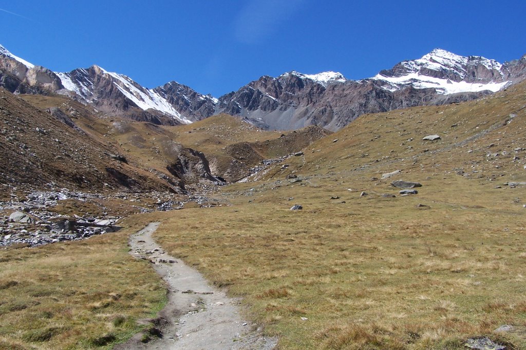 Cogne, Aosta Valley, Italy by pbpbnet