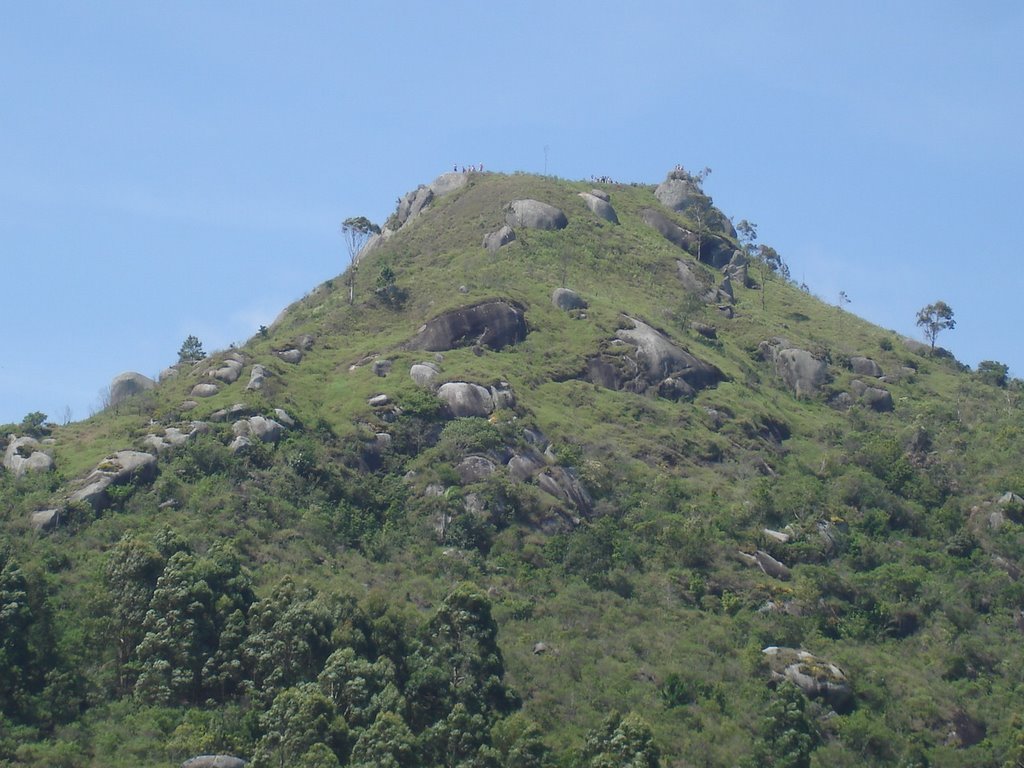 Bombinhas - Morro do Macaco by Roney Marques