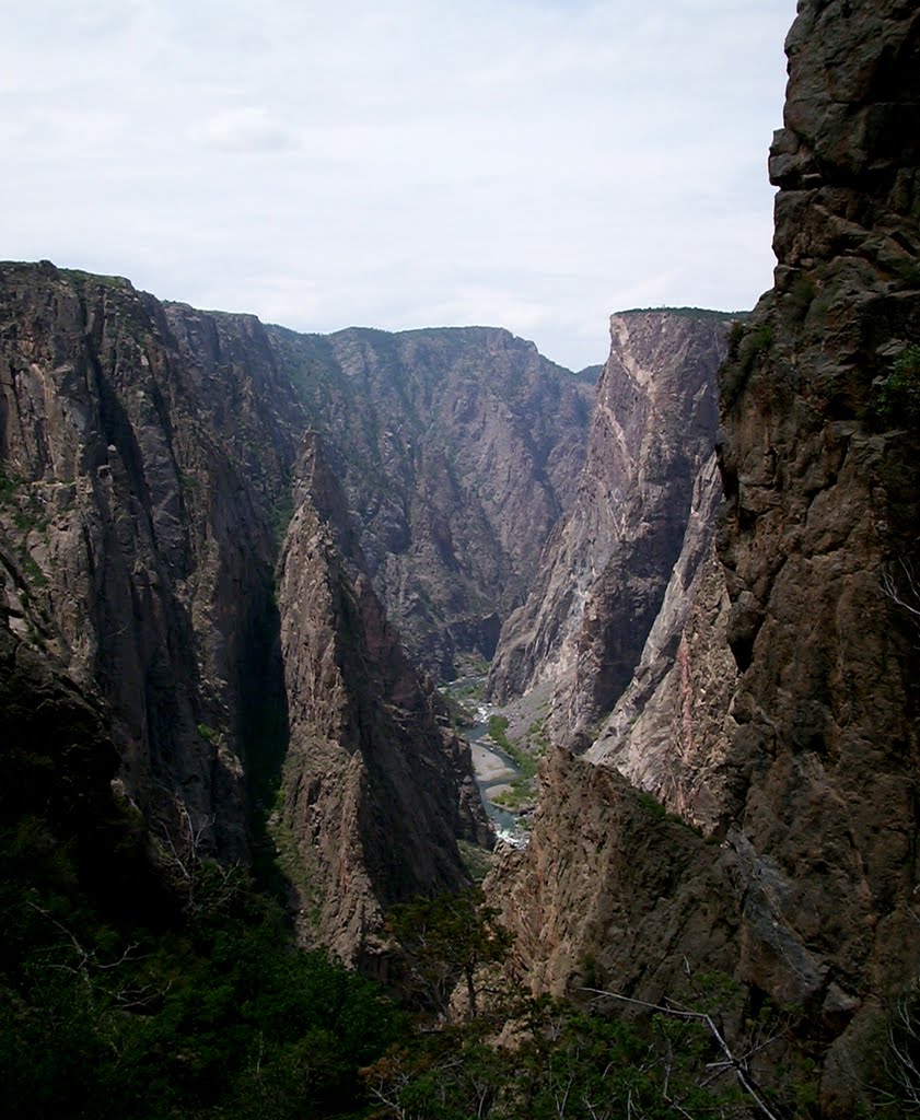 Black Canyon - North Rim - SOB Trail 8 - Jul 2002 by Bill Gorski