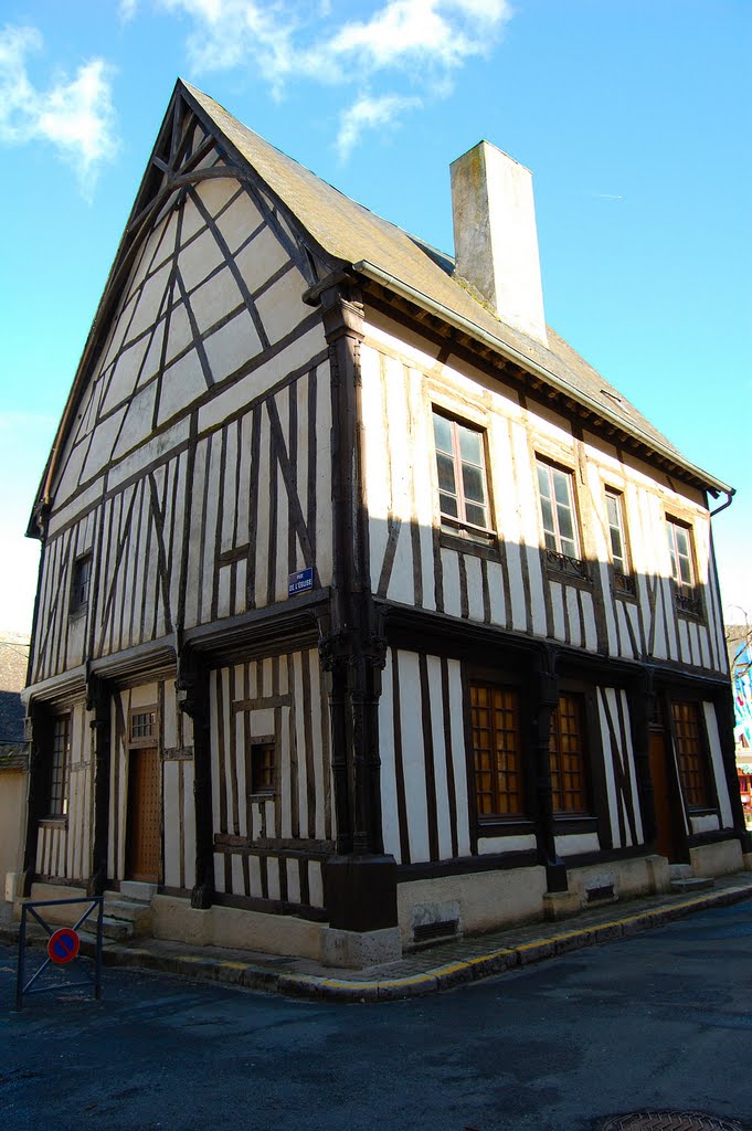 Aubigny-sur-Nère by Les Argonautes