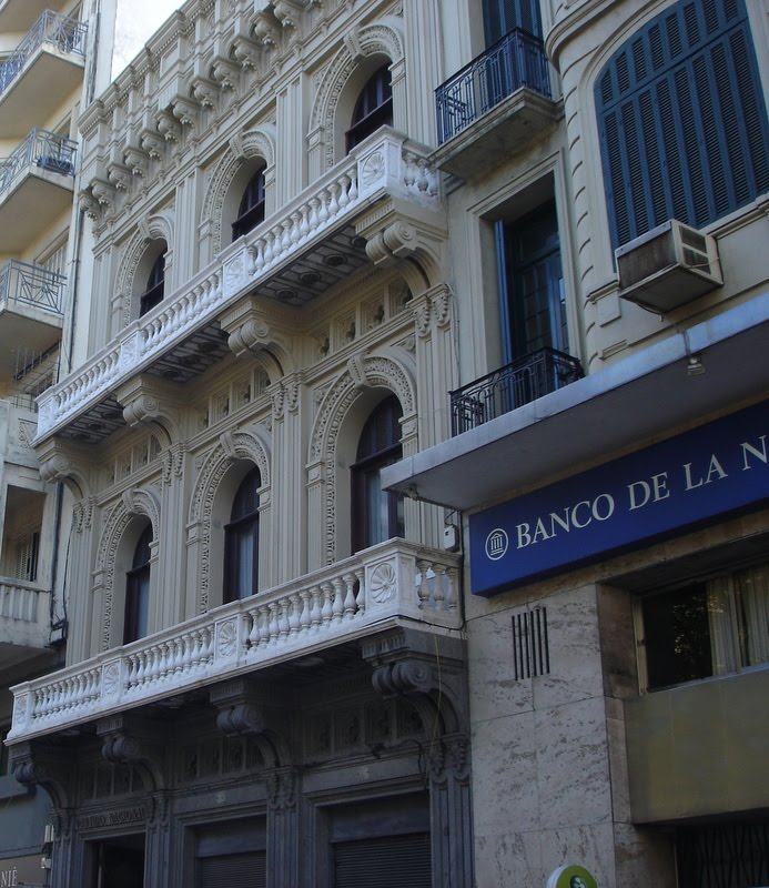 Montevideo. Balcones de Carrara by Oscar Sacchi