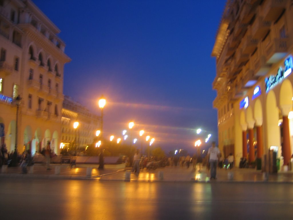 Aristotelous Square by EagleAA