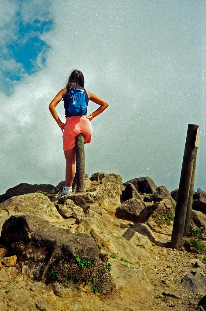 Repos bien gagné au sommet de la Soufrière by lanthelme