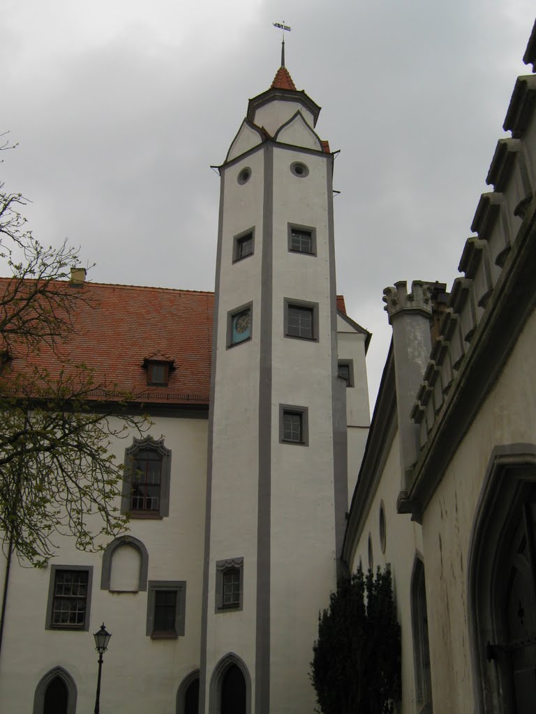 Schlossturm Hinterglauchau by gerdb