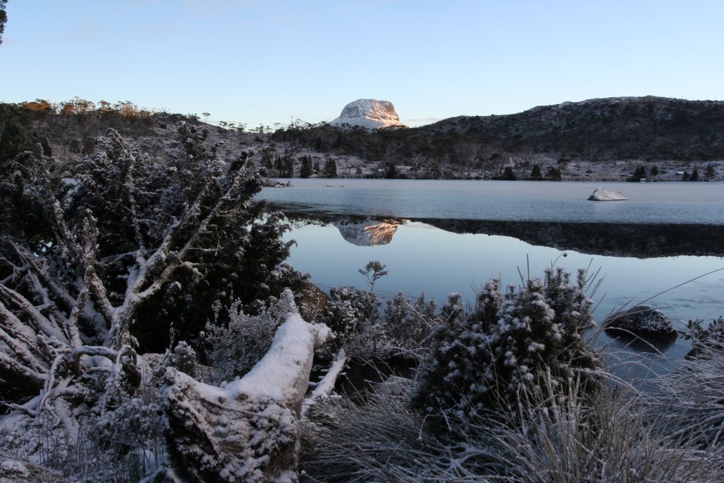 Barn Bluff from Lake Windemere by Nicole Anderson