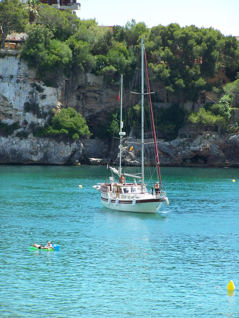 Porto Cristo by Nic Steinhanses