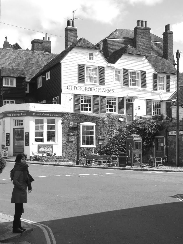 Le Strand, en bas de Mermaid street by Guy Ferdinande