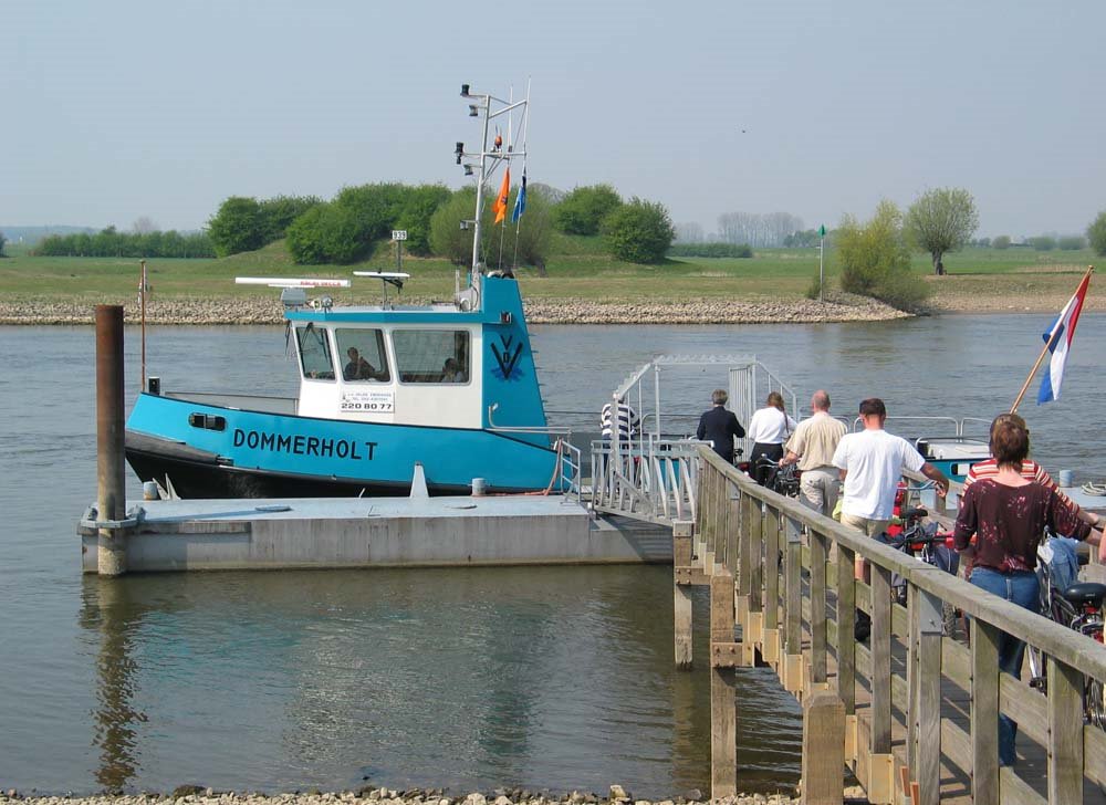 Pontje bij Gorssel by Hans Wildschut