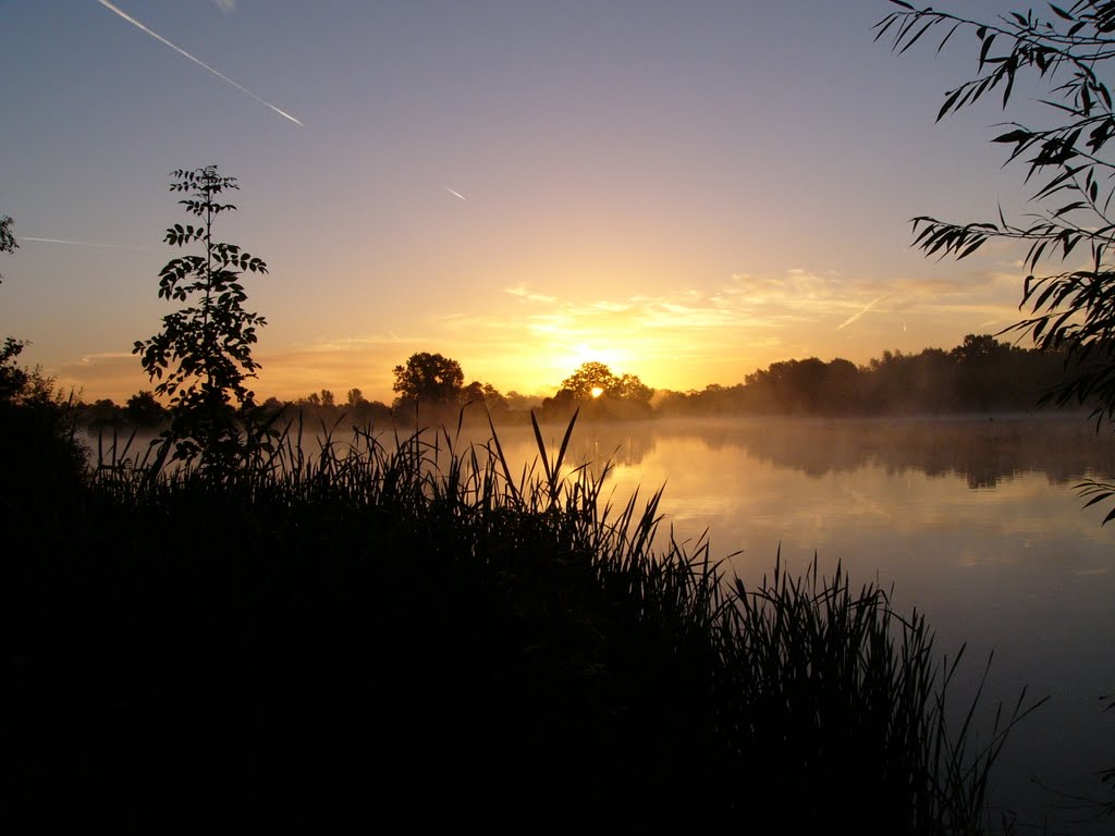 Dinton Pastures Sunrise by JohnBe