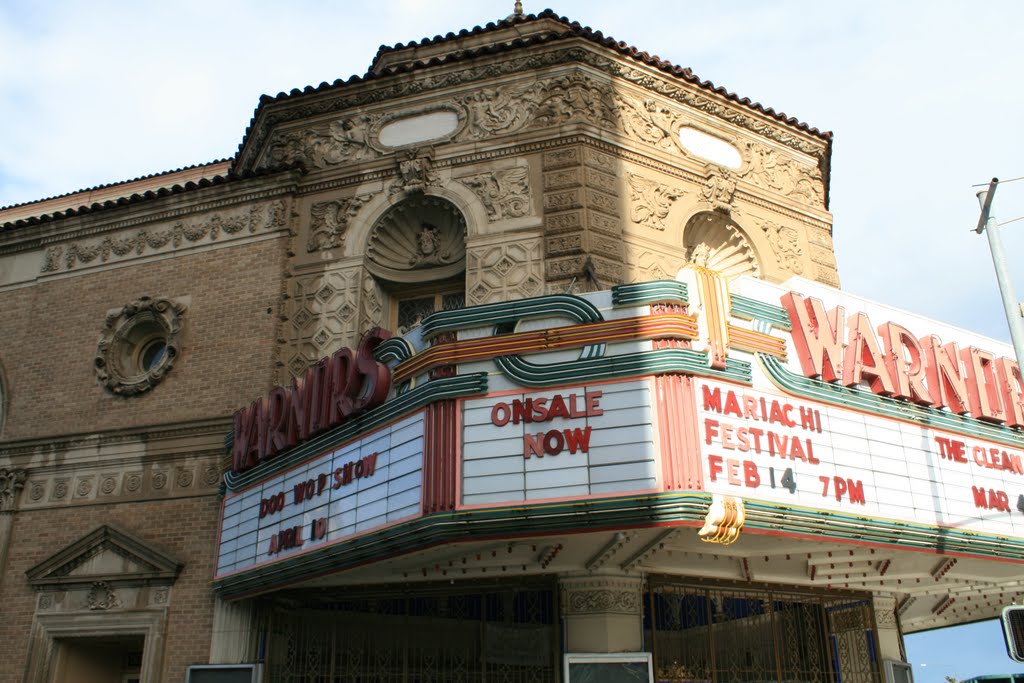 Warner Theater by jkaninya