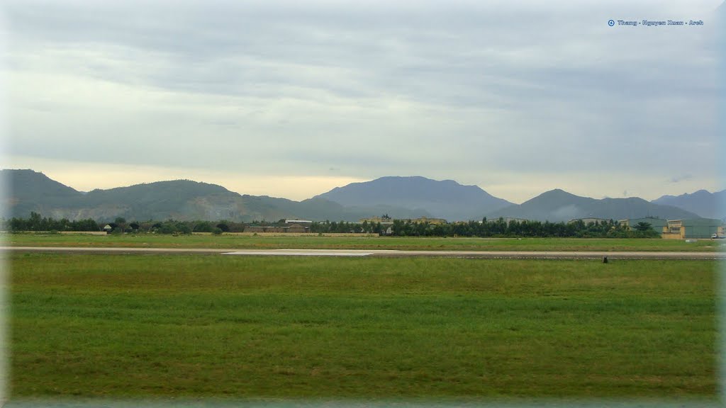 Đà Nẵng Airport by Vietnam My Country