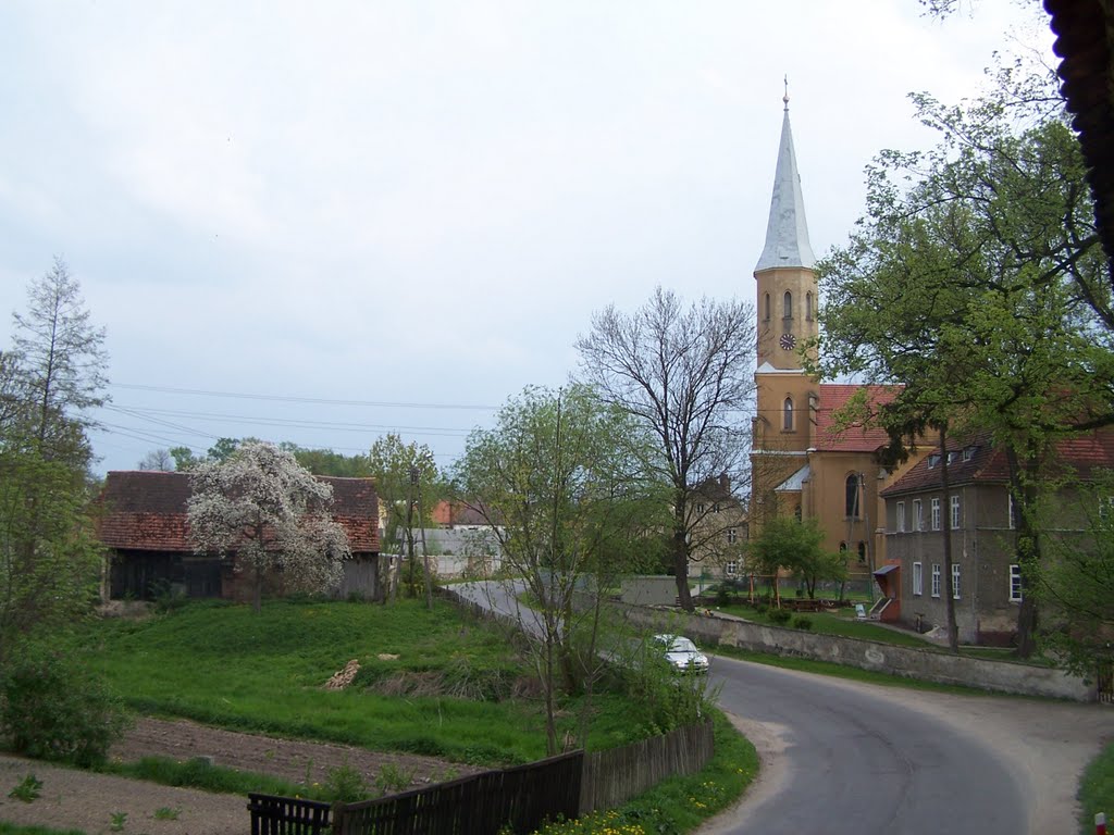 Kościół Sarby - widok od strony Przeworna by gurba2